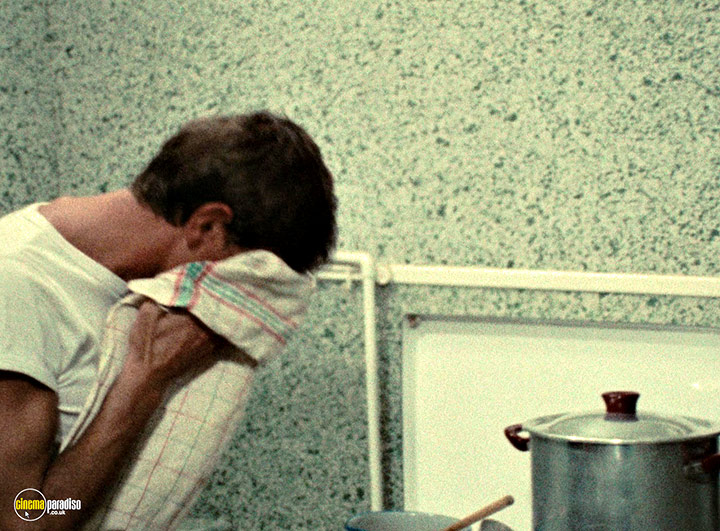 A still #26 from Near Orouët (1971)