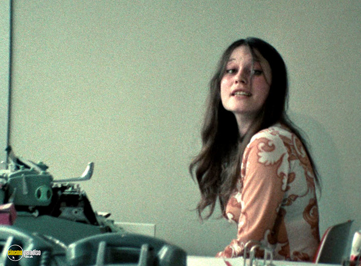 A still #37 from Near Orouët (1971)