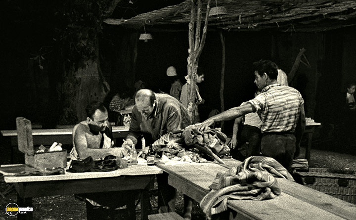 A still #70 from Adieu Philippine (1962)