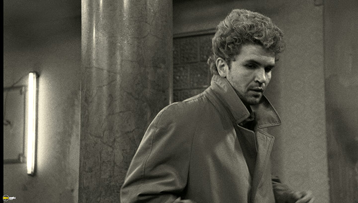 A still #11 from Damnation (1988)