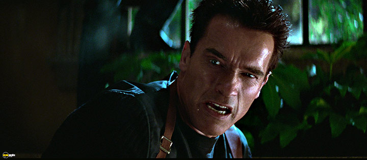 A still #5 from Eraser (1996)