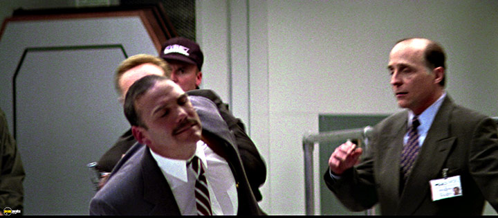 A still #13 from Eraser (1996)