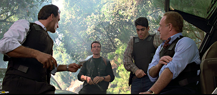A still #28 from Eraser (1996)