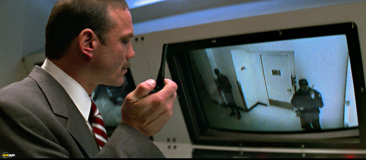 A still #61 from Eraser (1996)