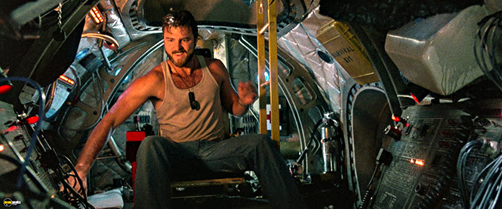 A still #26 from DeepStar Six (1989)