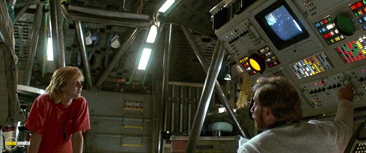 A still #44 from DeepStar Six (1989)
