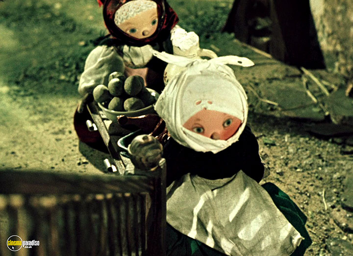 A still #13 from Jirí Trnka: Puppet Master (1965)