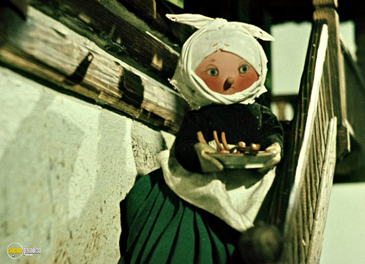A still #14 from Jirí Trnka: Puppet Master (1965)