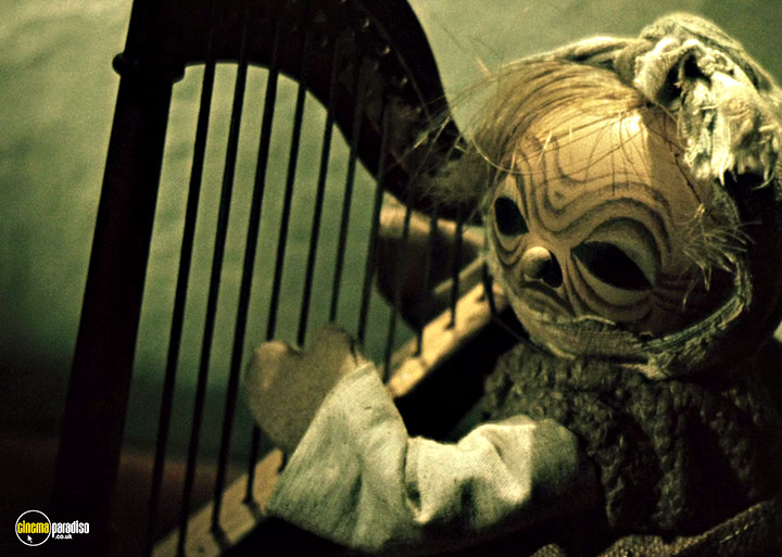 A still #18 from Jirí Trnka: Puppet Master (1965)