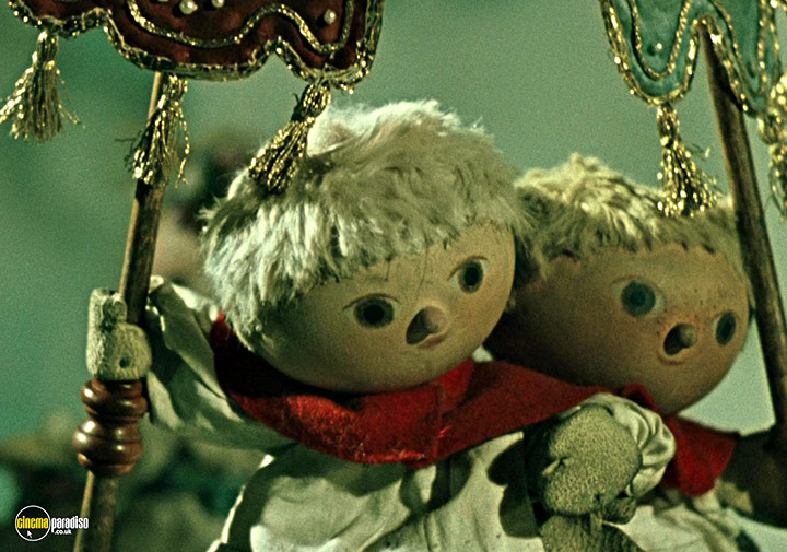 A still #36 from Jirí Trnka: Puppet Master (1965)