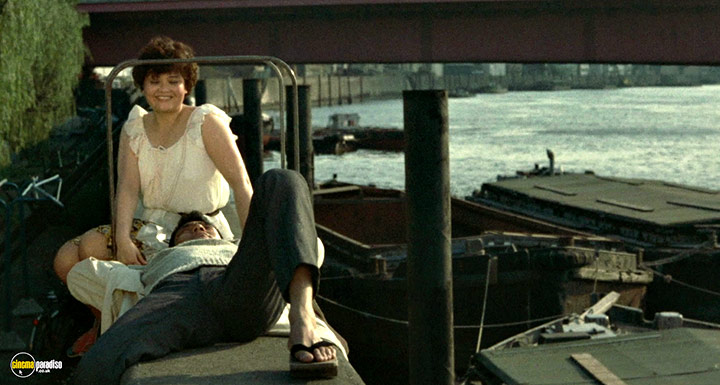 A still #23 from The Boxer (1977)