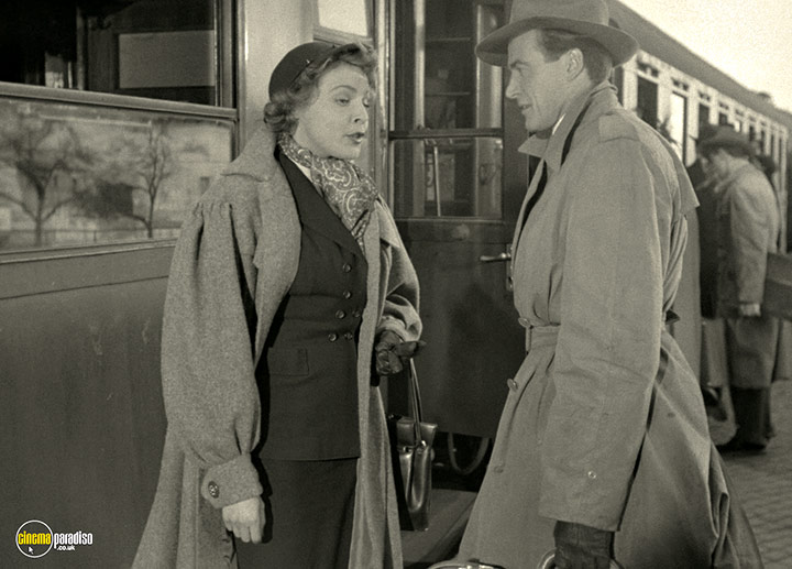 A still #16 from Full House (1952)