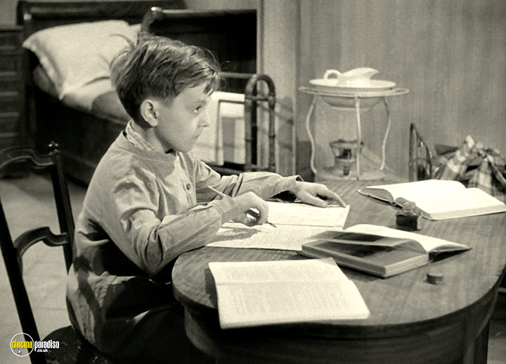 A still #22 from Full House (1952)