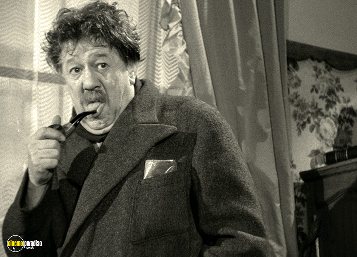 A still #29 from Full House (1952)