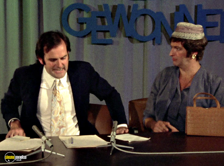 A still #1 from Monty Python's Fliegender Zirkus (1972)