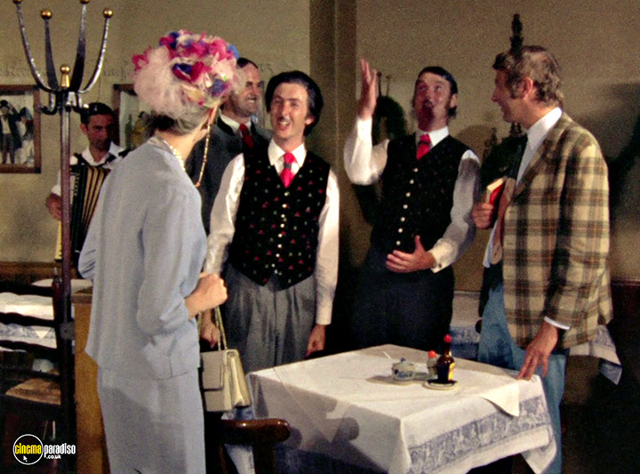 A still #15 from Monty Python's Fliegender Zirkus (1972)
