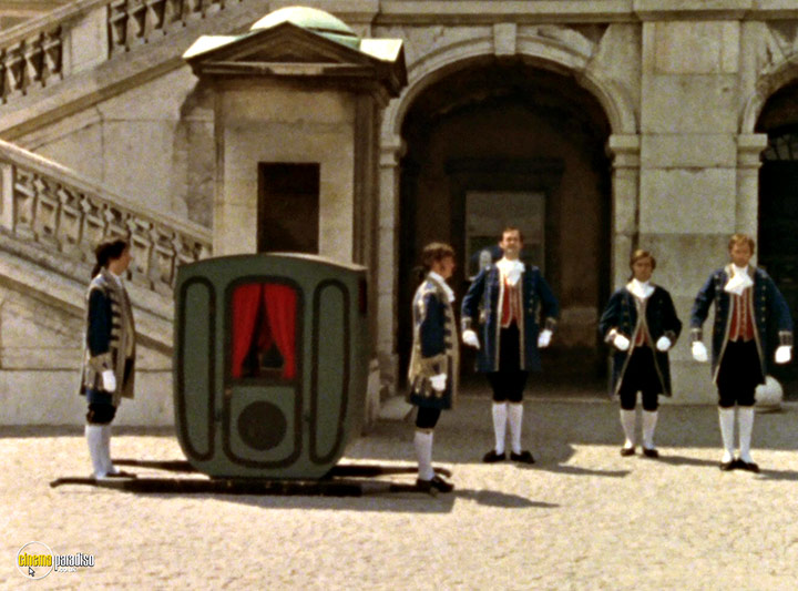 A still #27 from Monty Python's Fliegender Zirkus (1972)