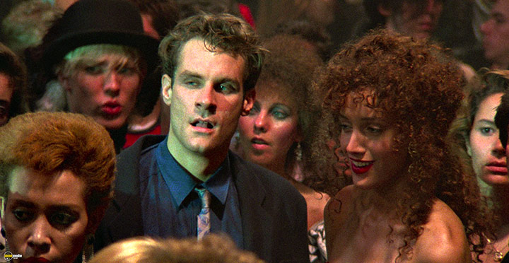 A still #16 from Vampire's Kiss (1988)