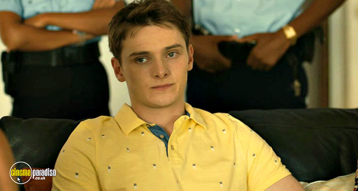 A still #24 from Death in Paradise: Series 15 (2026)