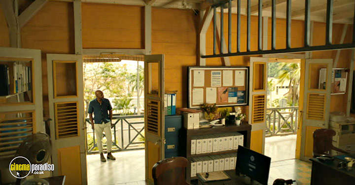 A still #65 from Death in Paradise: Series 15 (2026)