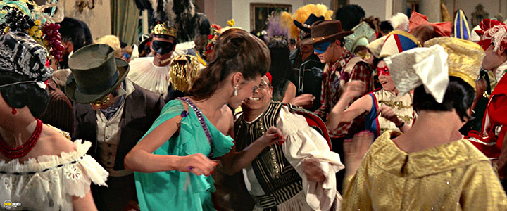 A still #88 from The Pink Panther (1963)