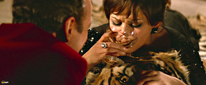 A still #91 from The Pink Panther (1963)