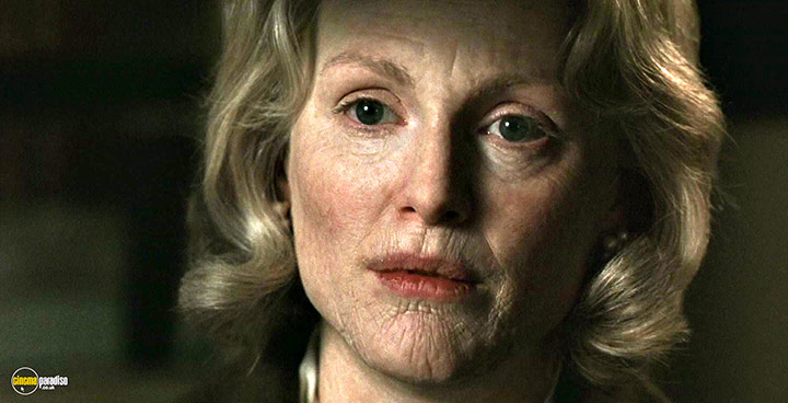 A still #14 from The Hours (2002)
