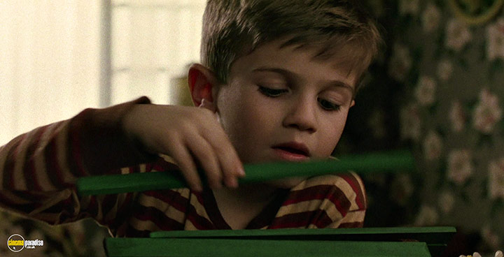 A still #19 from The Hours (2002)