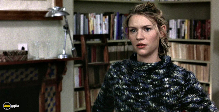 A still #29 from The Hours (2002)