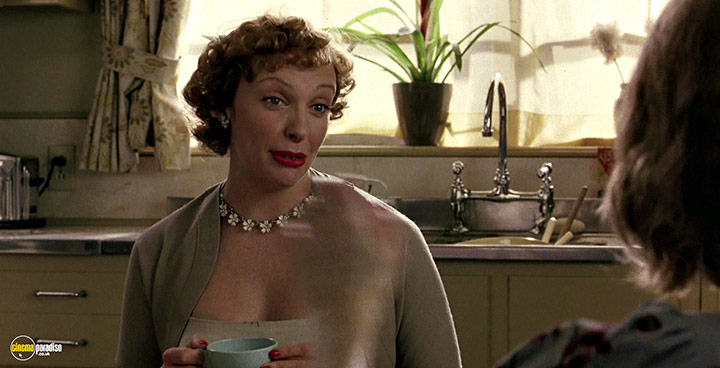 A still #77 from The Hours (2002)