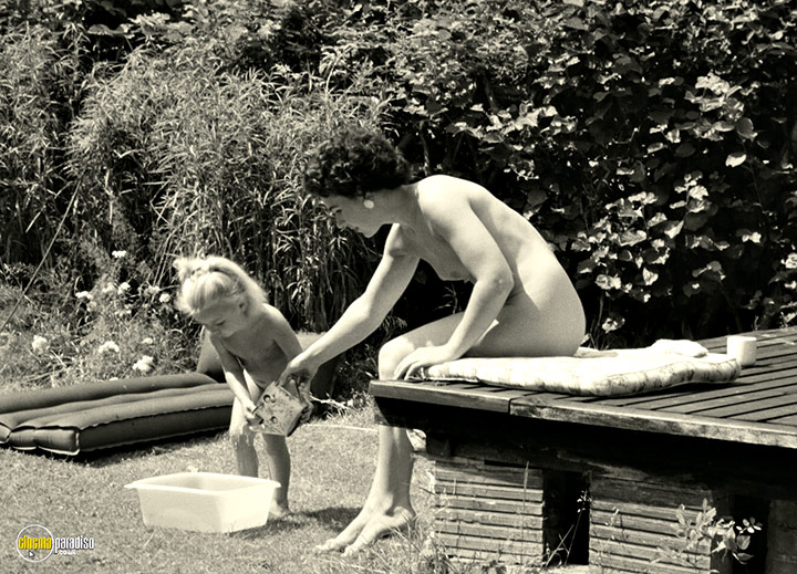 A still #7 from Daniel Farson's Guide to Britain: Vol.2 (1964)