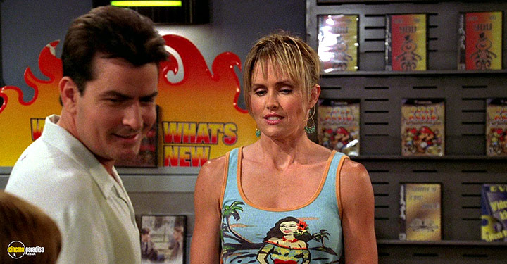 A still #13 from Two and a Half Men: Series 3 (2005)