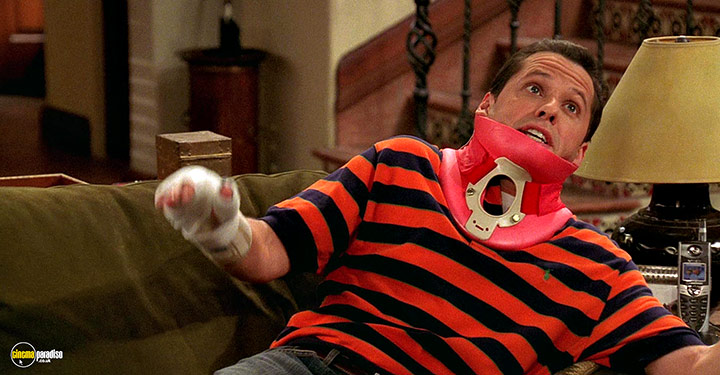 A still #30 from Two and a Half Men: Series 3 (2005)