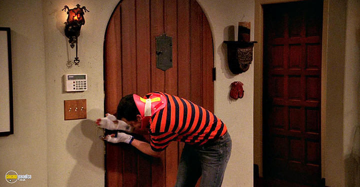 A still #38 from Two and a Half Men: Series 3 (2005)