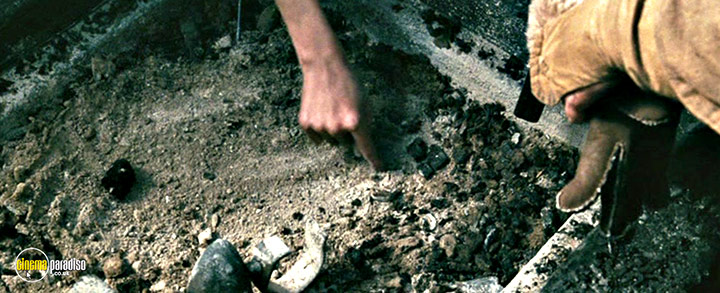 A still #12 from Silk (2007)