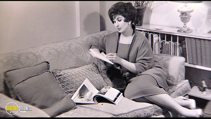 A still #21 from Alma Cogan: The Woman and Her Music (1959)