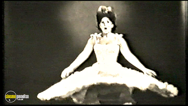 A still #15 from Alma Cogan: The Woman and Her Music (1959)