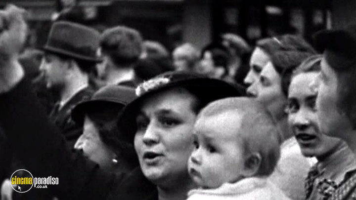 A still #2 from The World at War: Part 1 (1973)