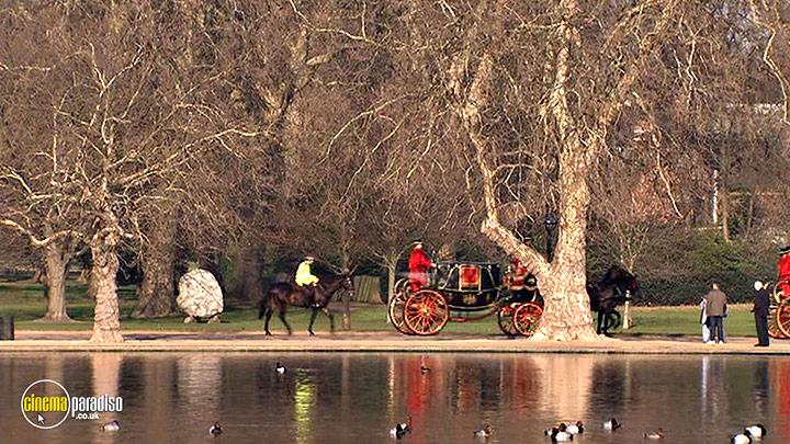 A still #5 from Capital Cities of the World: London (2007)