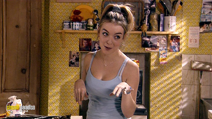 A still #5 from Two Pints of Lager and a Packet of Crisps: Series 3 and 4 (2003)