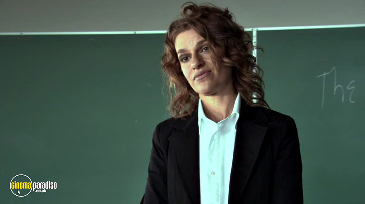 A still #18 from The L Word: Series 2 (2005)