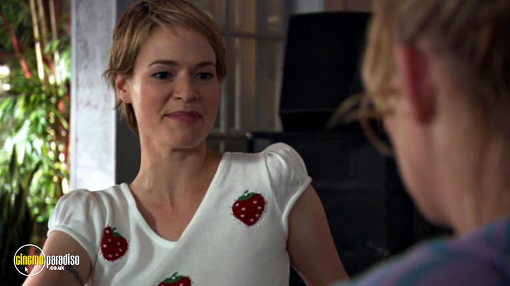 A still #10 from The L Word: Series 2 (2005)