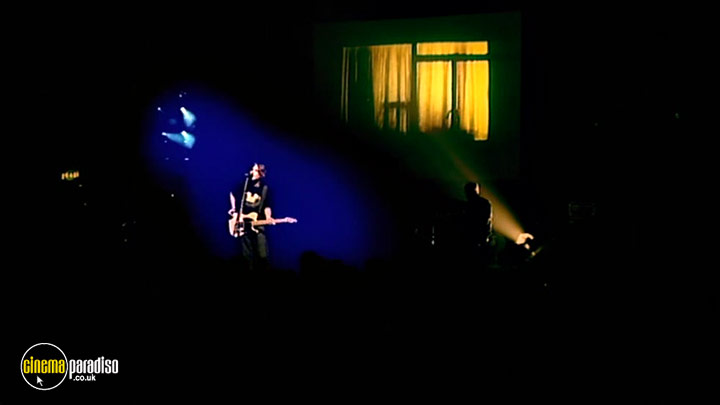 A still #2 from Starsailor: Love Is Here: Live (2001)