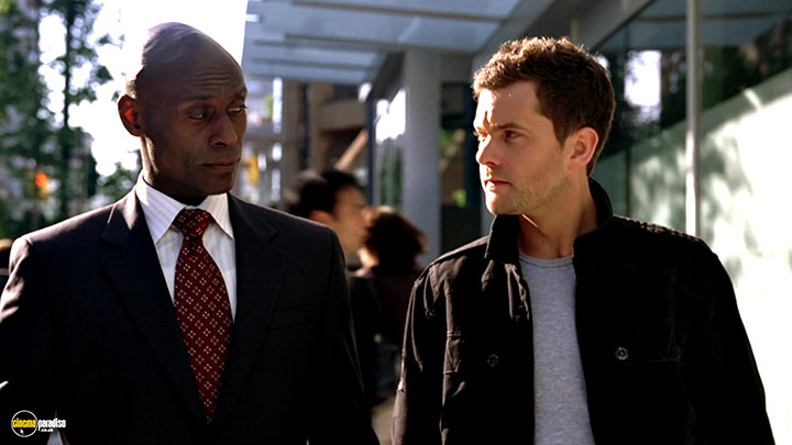 A still #7 from Fringe: Series 2 (2009)