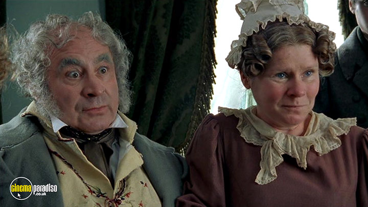 A still #16 from David Copperfield (1999)
