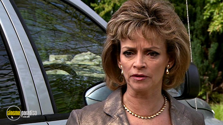 A still #4 from The Green Green Grass: Series 1 (2005)
