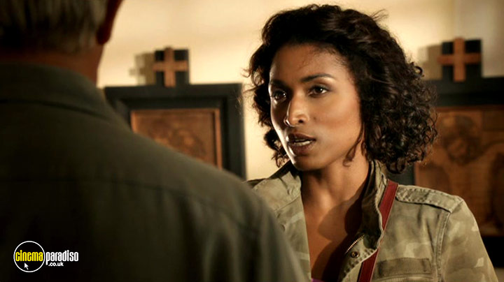 A still #20 from Death in Paradise: Series 1 (2011)