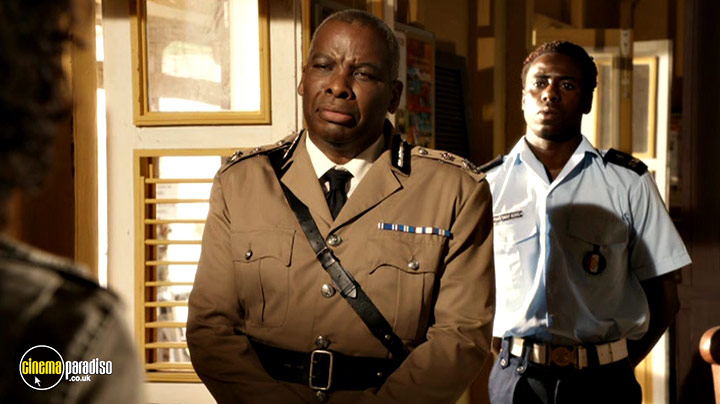 A still #21 from Death in Paradise: Series 1 (2011)