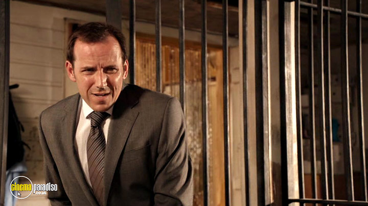 A still #9 from Death in Paradise: Series 1 (2011)