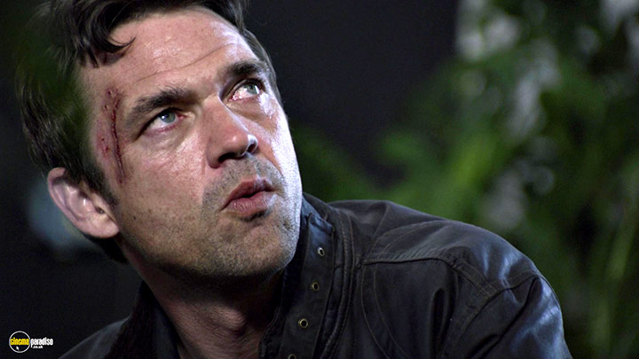 A still #14 from The Day of the Triffids (2009)